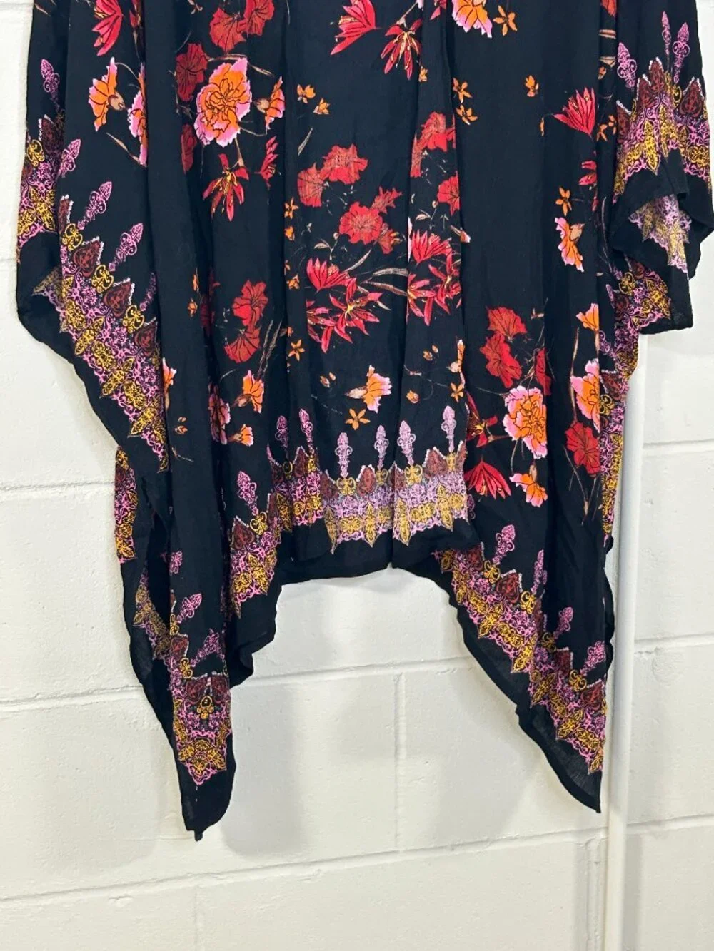 Anna Ava Kimono Womens OS One Size Floral Lightweight Draped Flowy Boho